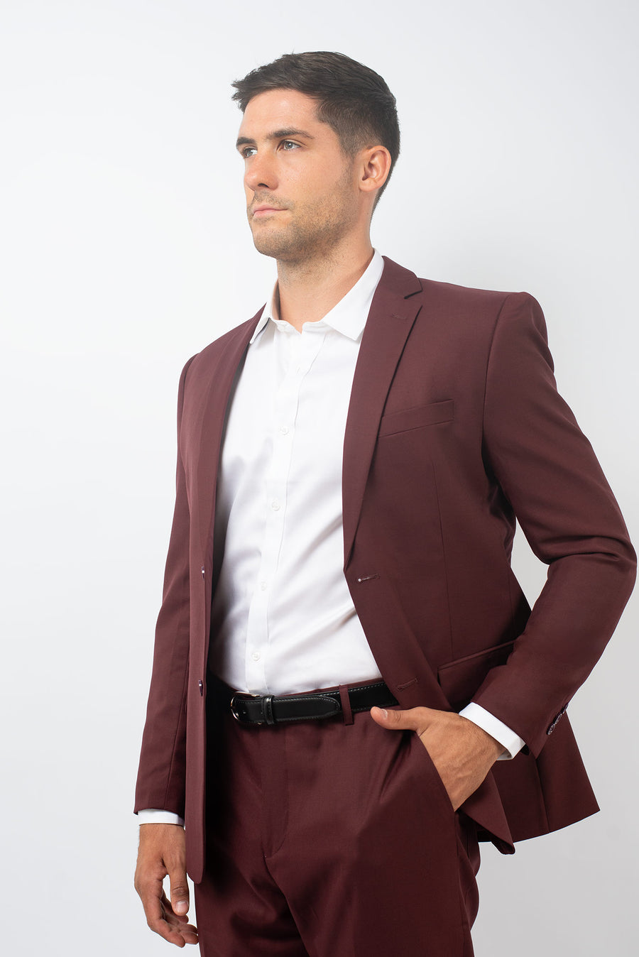 Traje Slim Fit Dos Piezas Burdeo