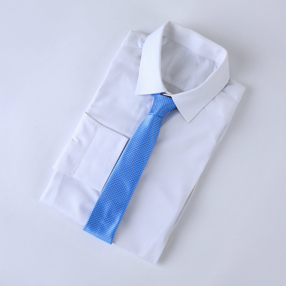 Corbata Celeste Punteada