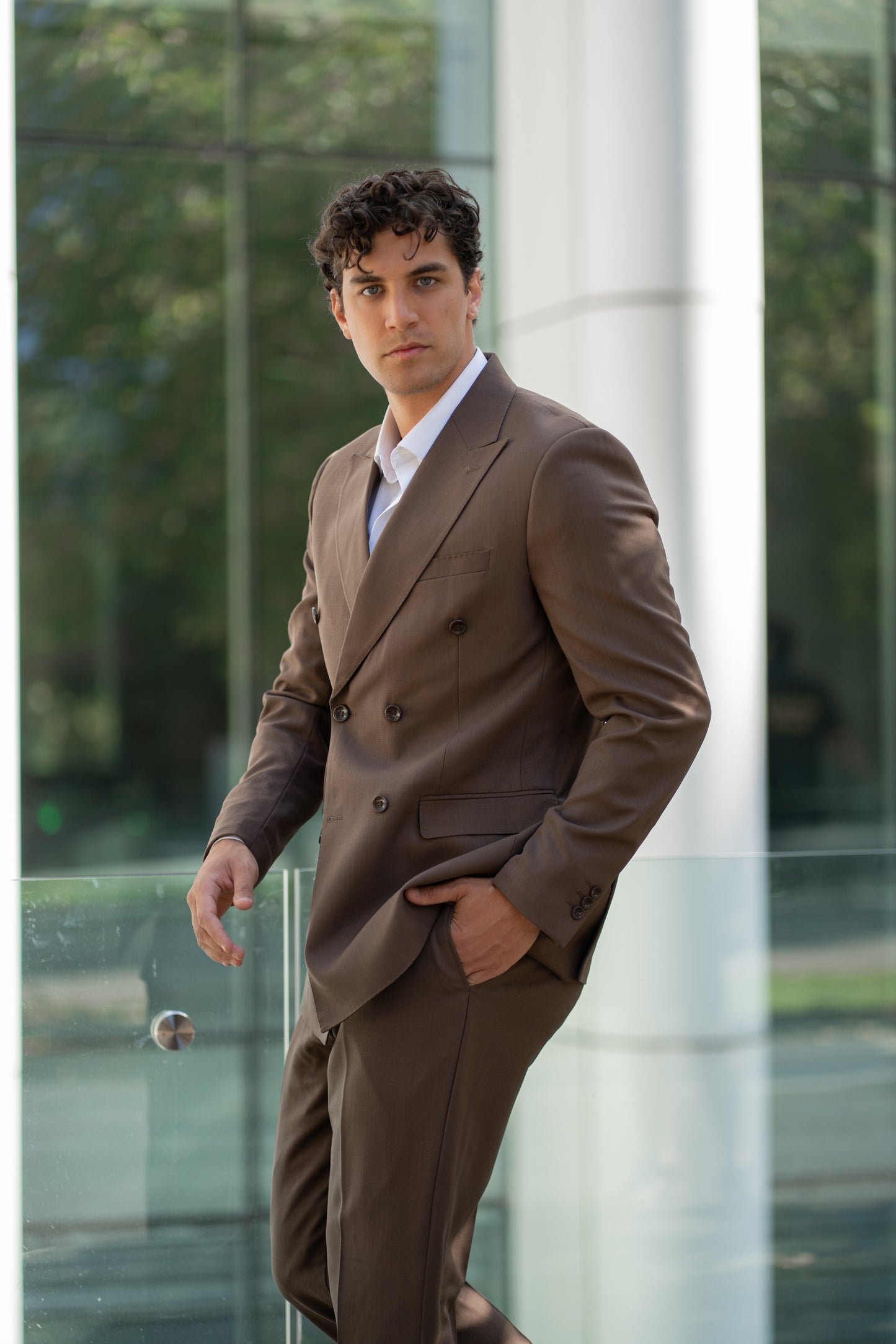 Traje Cruzado Dos Piezas Café