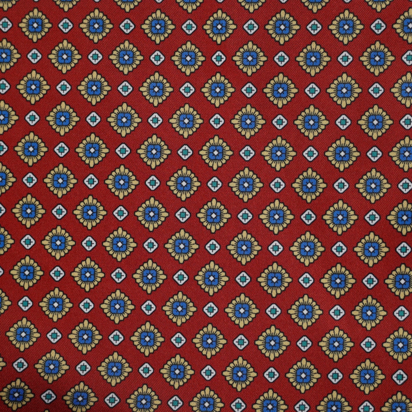 Pañuelo Rojo Figuras 2