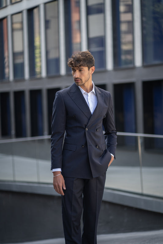 Traje Slim Fit Dos Piezas Azul Marino Rayado Cruzado
