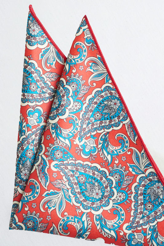 Pañuelo Rojo Figuras